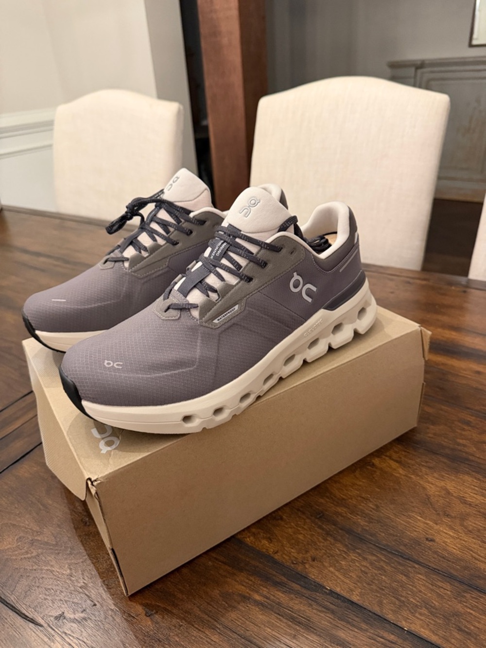 On Running waterproof Men's Athletic Shoes - Light Gray and White